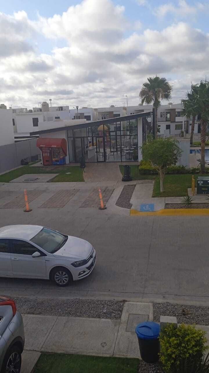 23 de 31
