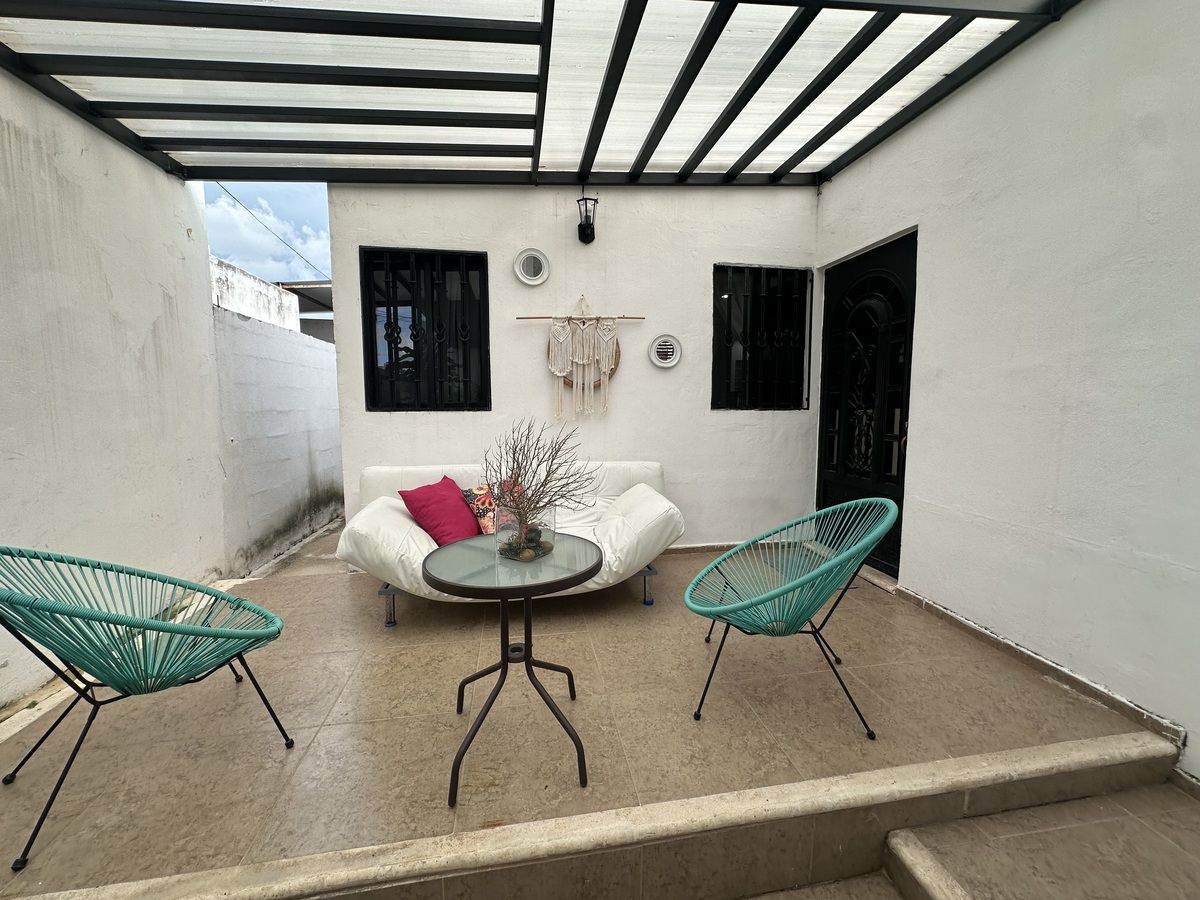 2 de 17: Terraza techada con policarbonato