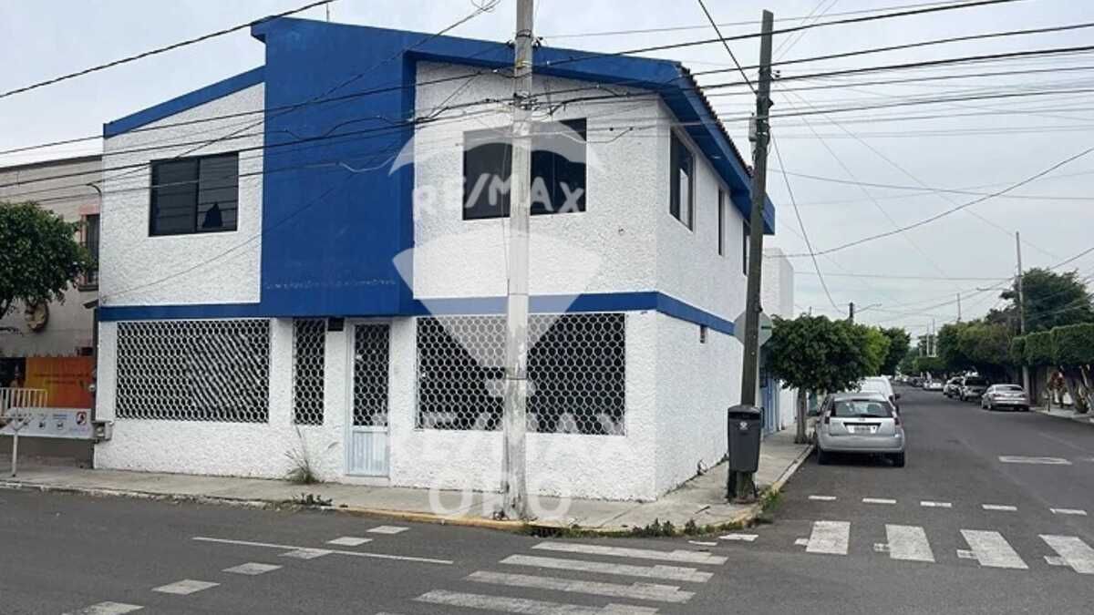 2 de 32