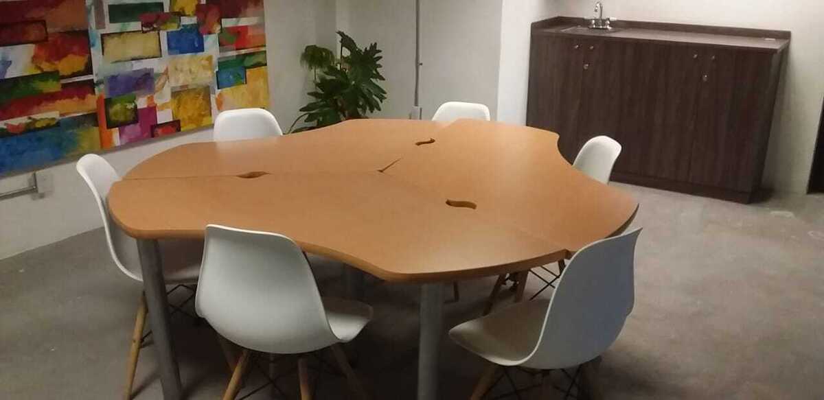 4 de 19