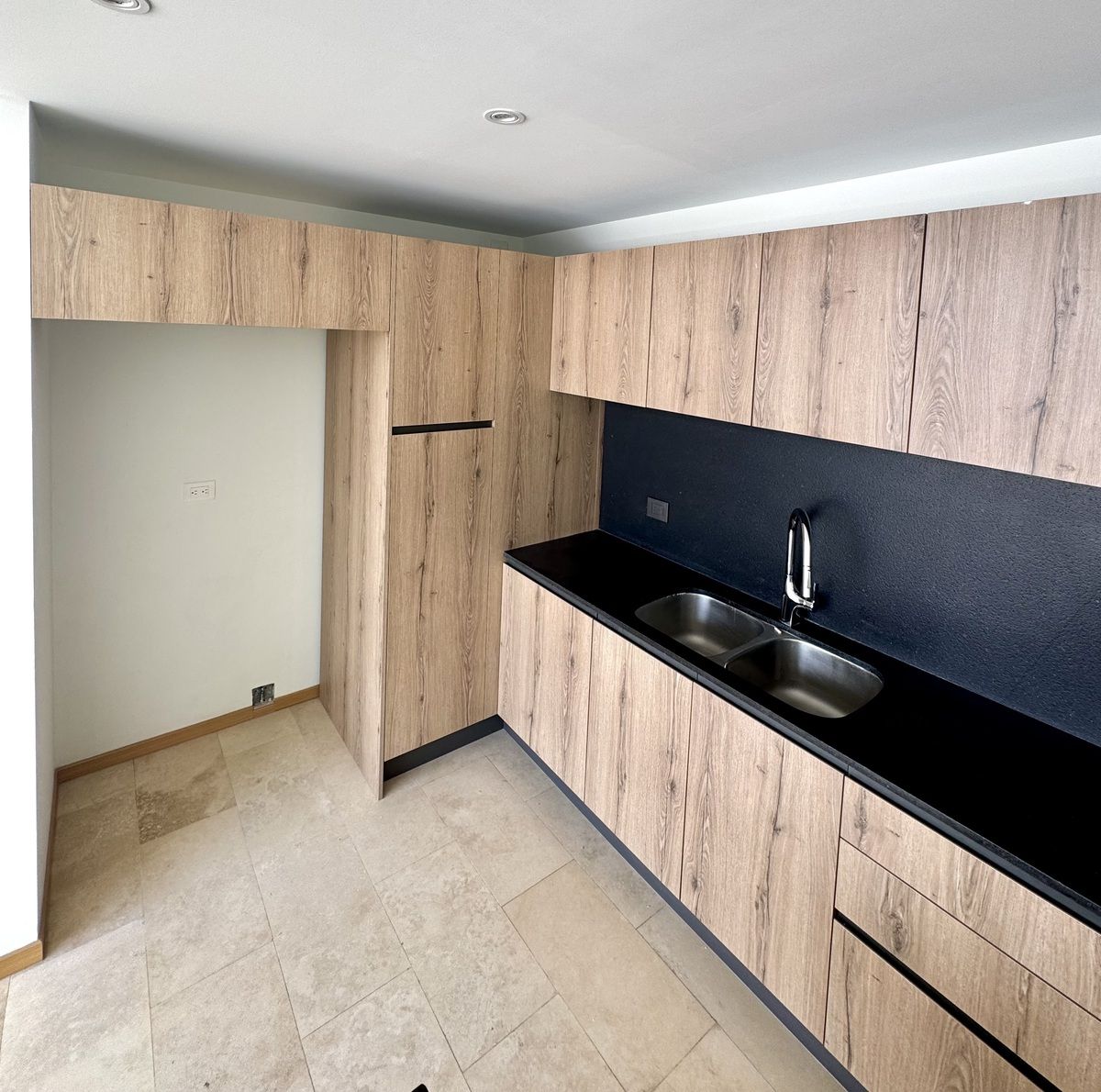 7 of 35: Cocina Integral