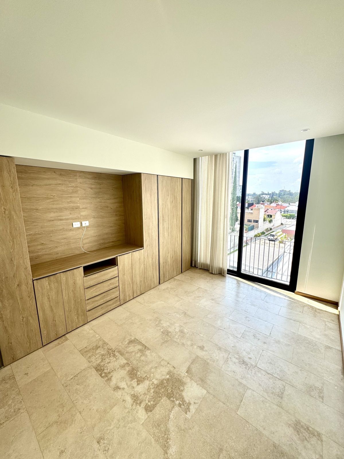 12 of 35: Recámara principal