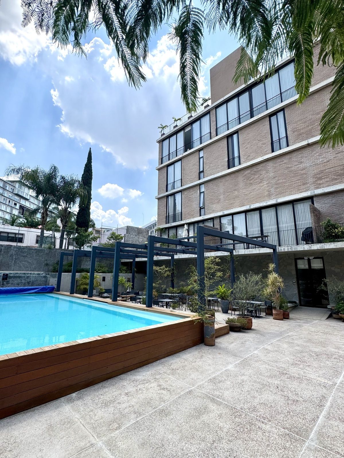 2 of 35: Distrito CUBE