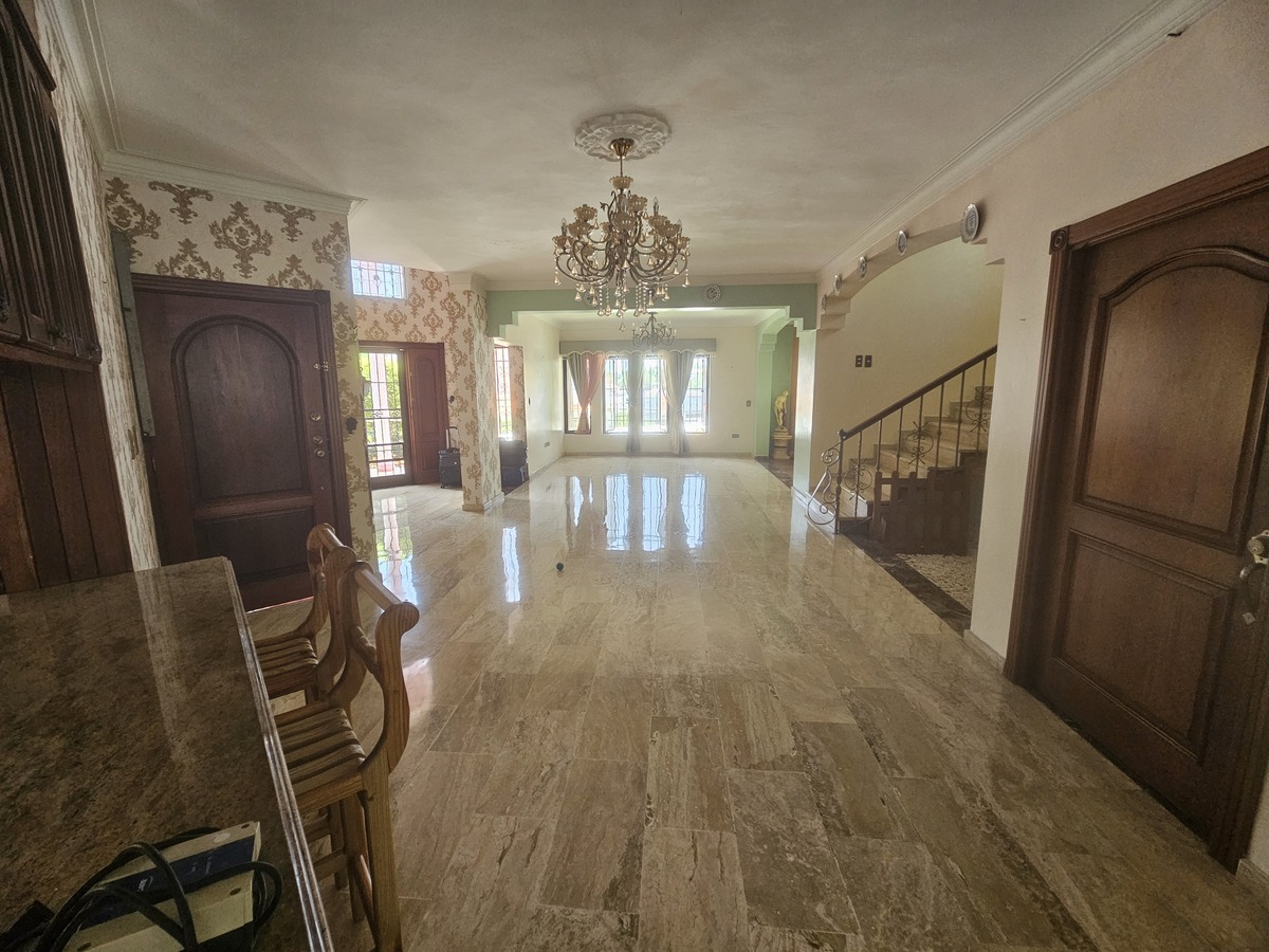 5 de 48: Sala