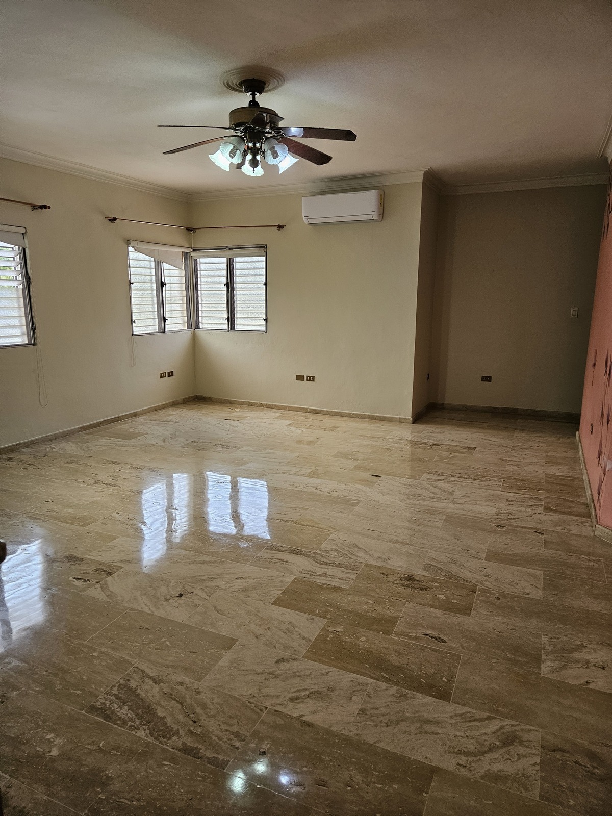 40 de 48: Habitación principal