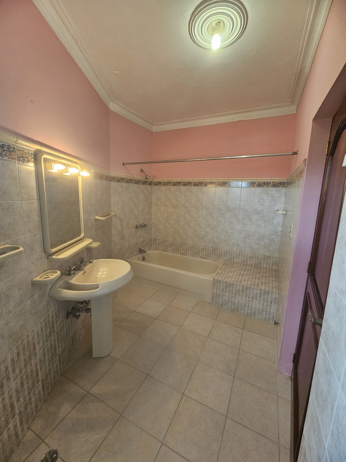 48 de 48: Baño hab. Secundaria 3