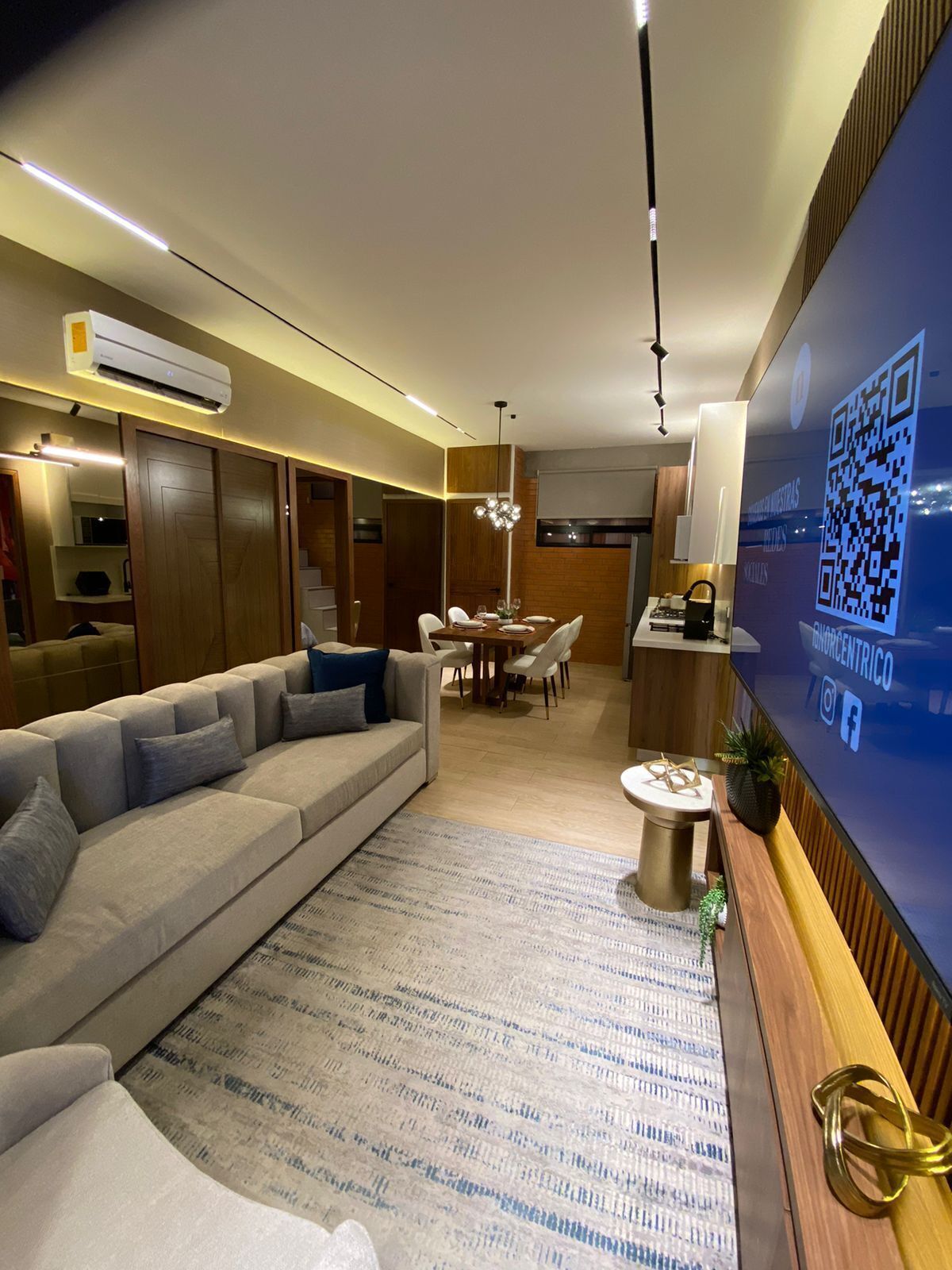 1 of 11: Sala de estar