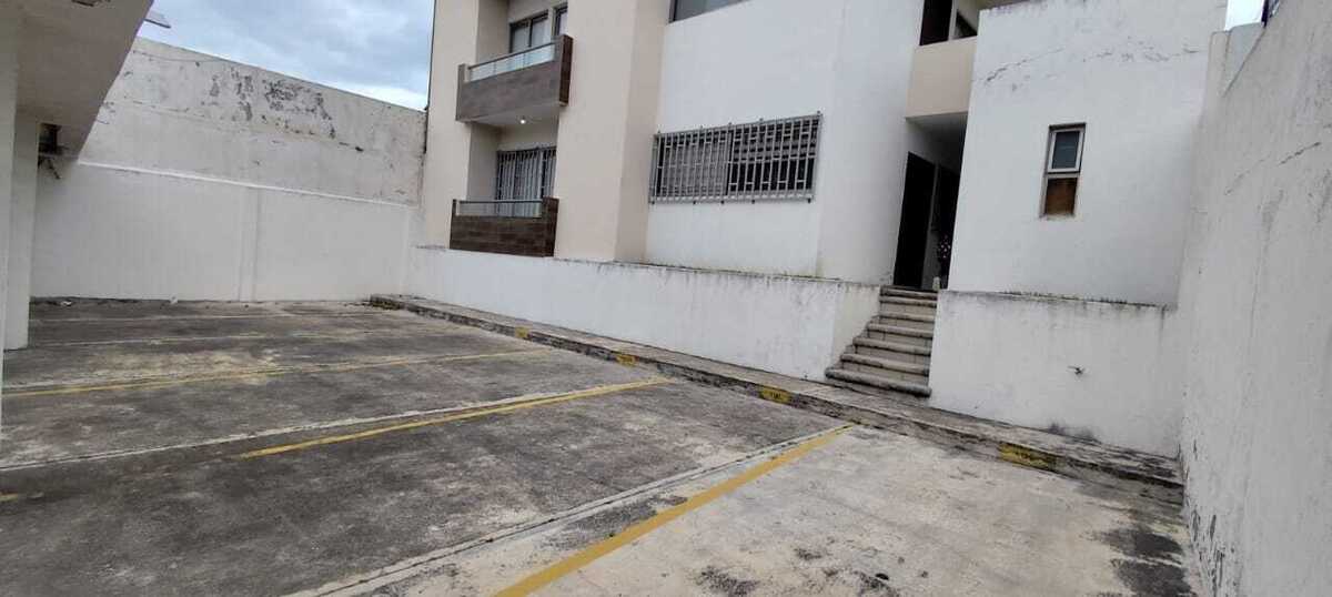 3 de 13