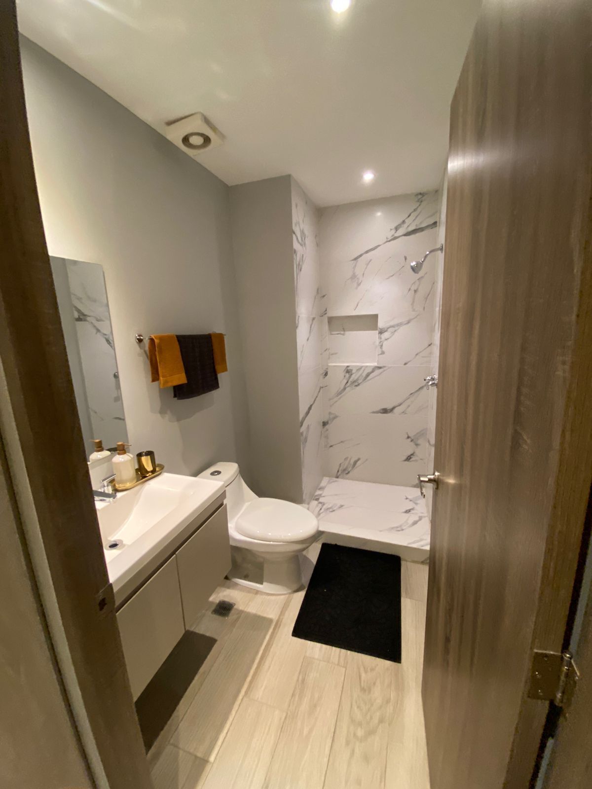10 of 11: Segundo baño