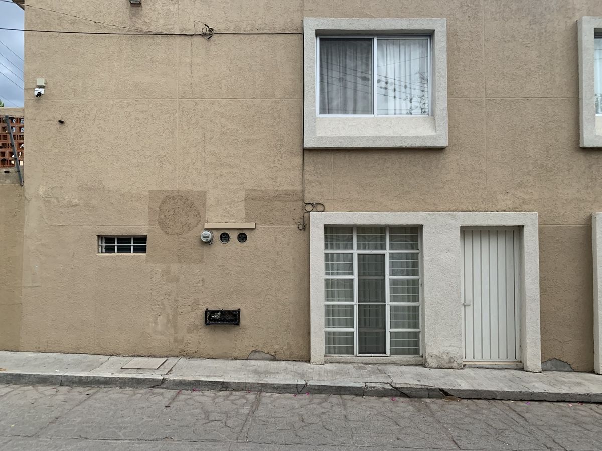 3 de 32
