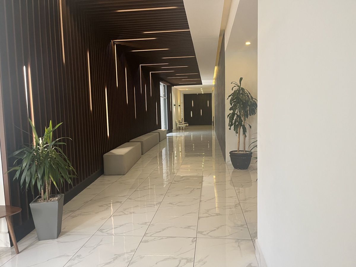 2 of 22: Lobby