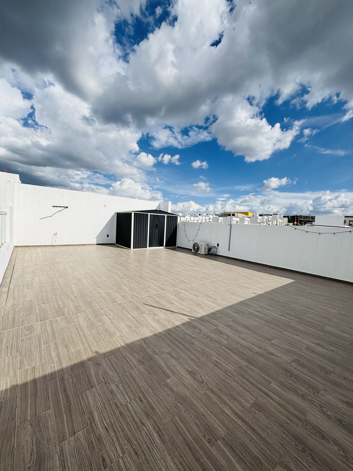 17 of 21: roofgarden