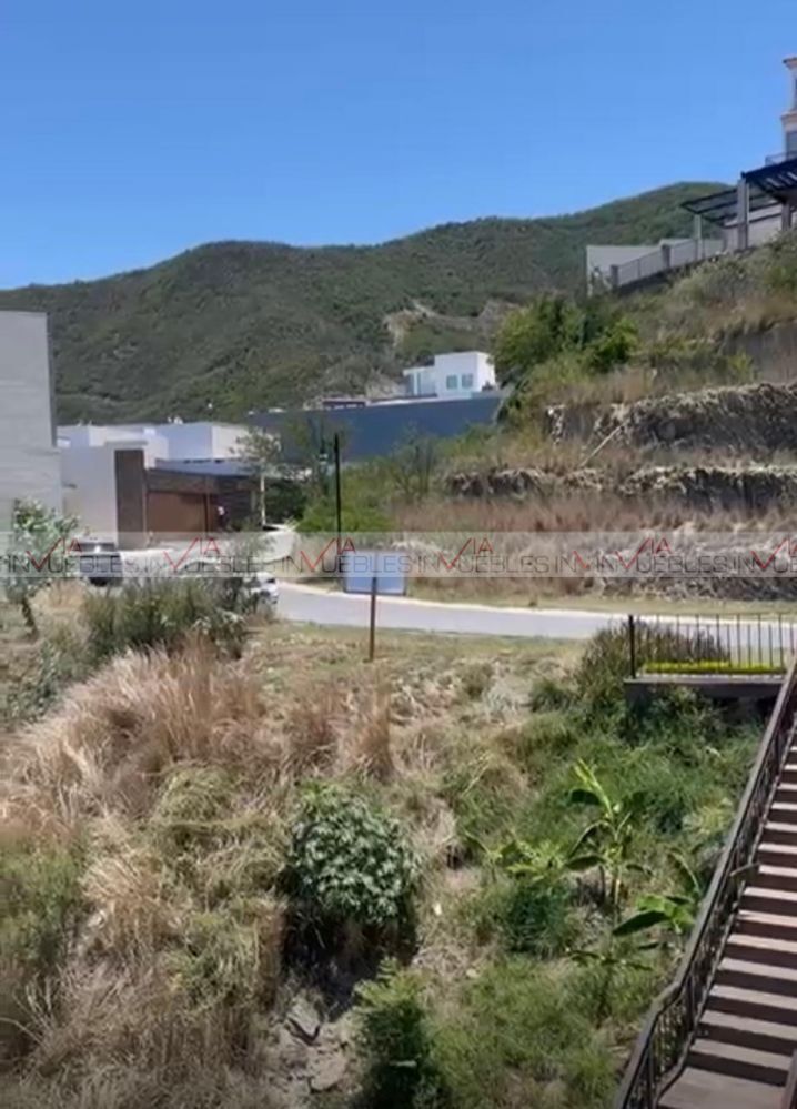 4 de 9