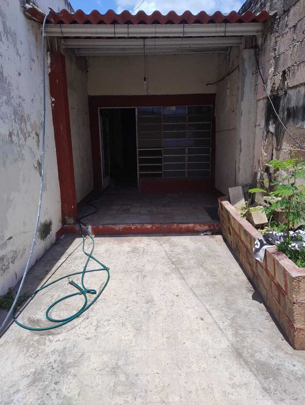 3 de 18
