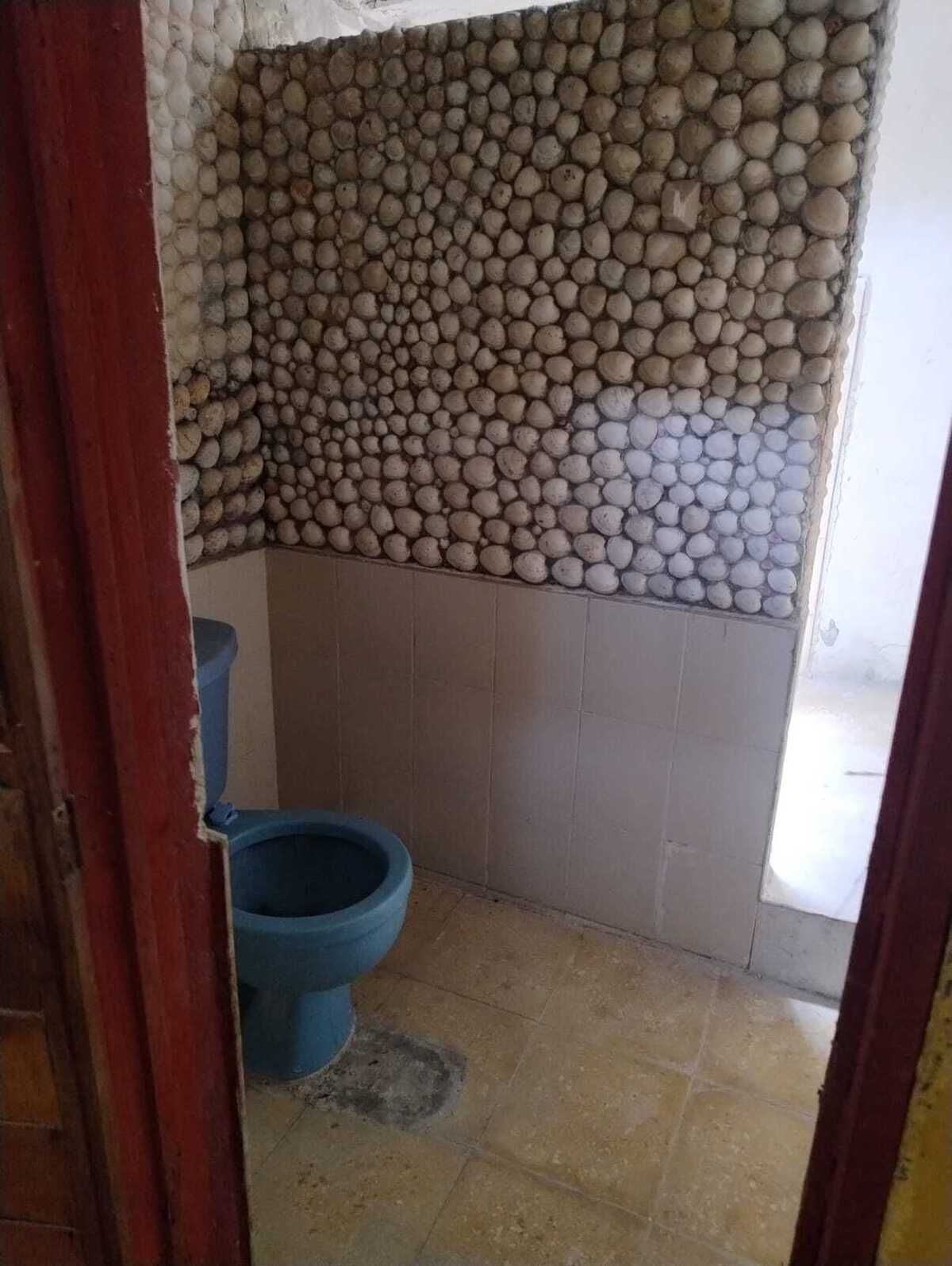 12 de 18