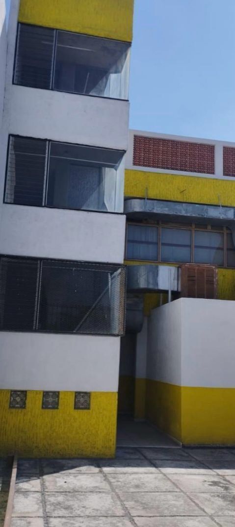 4 de 27