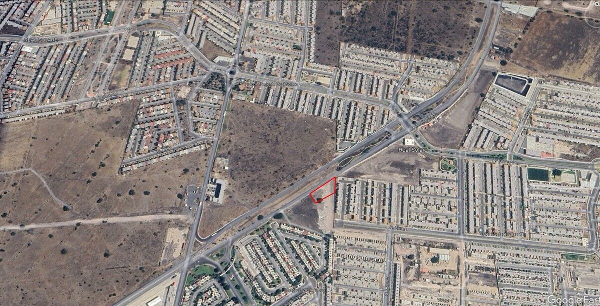 4 de 5: Ubicación Entre Real Solare y Rincones del Marqués.