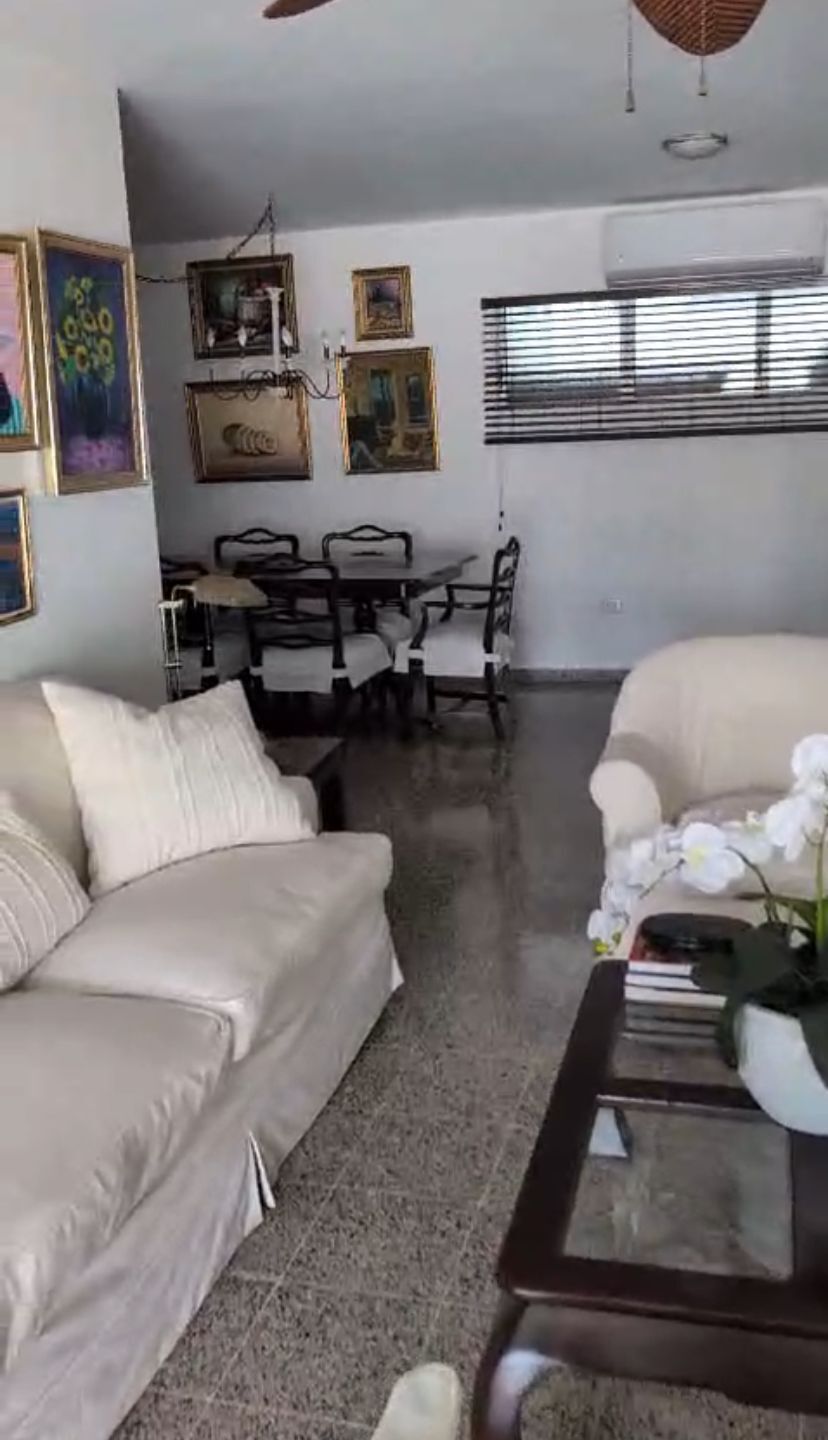 4 de 16