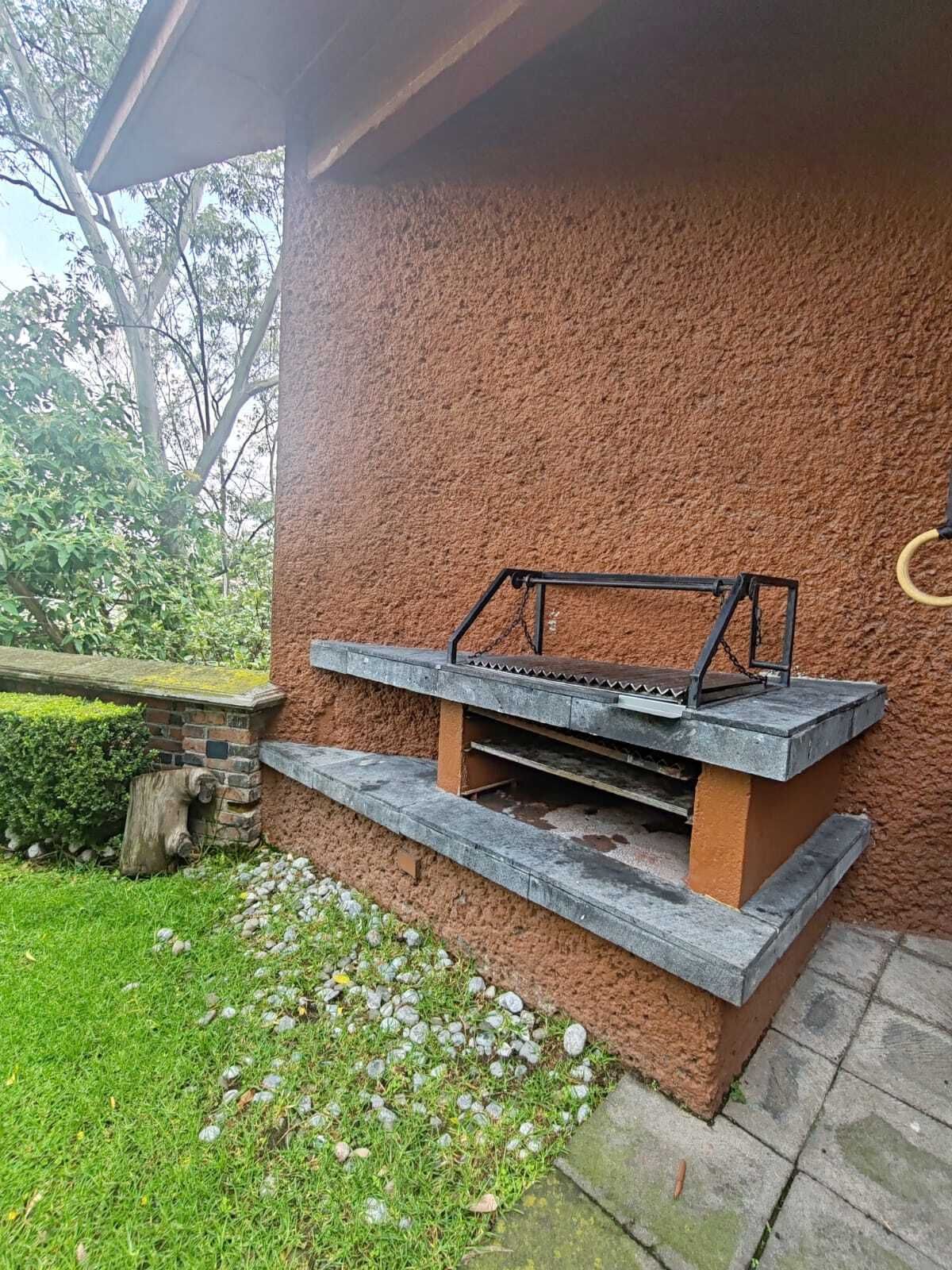 7 of 15: Asador