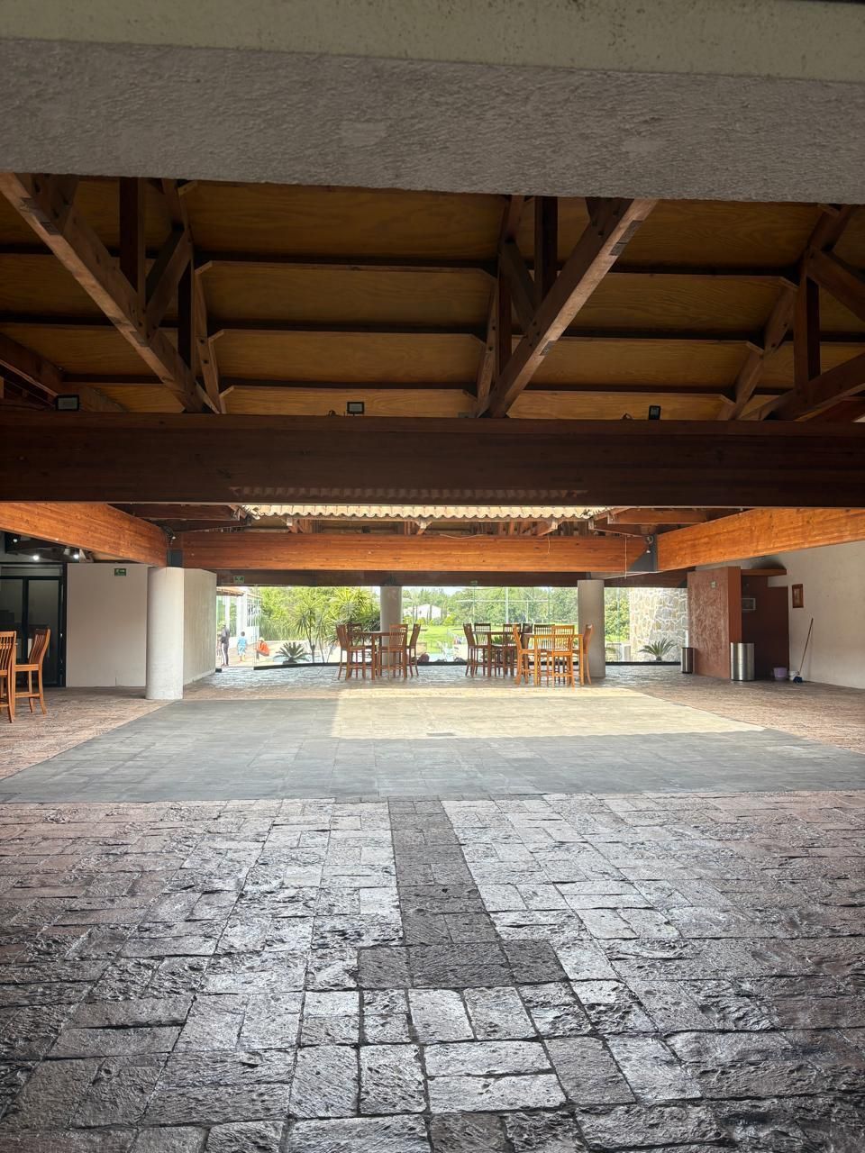 2 de 21: Patio Casa Club