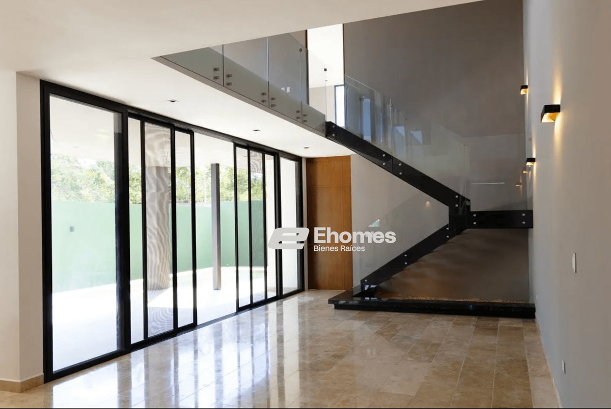 5 de 24: SALA COMEDOR DOBLE ALTURA