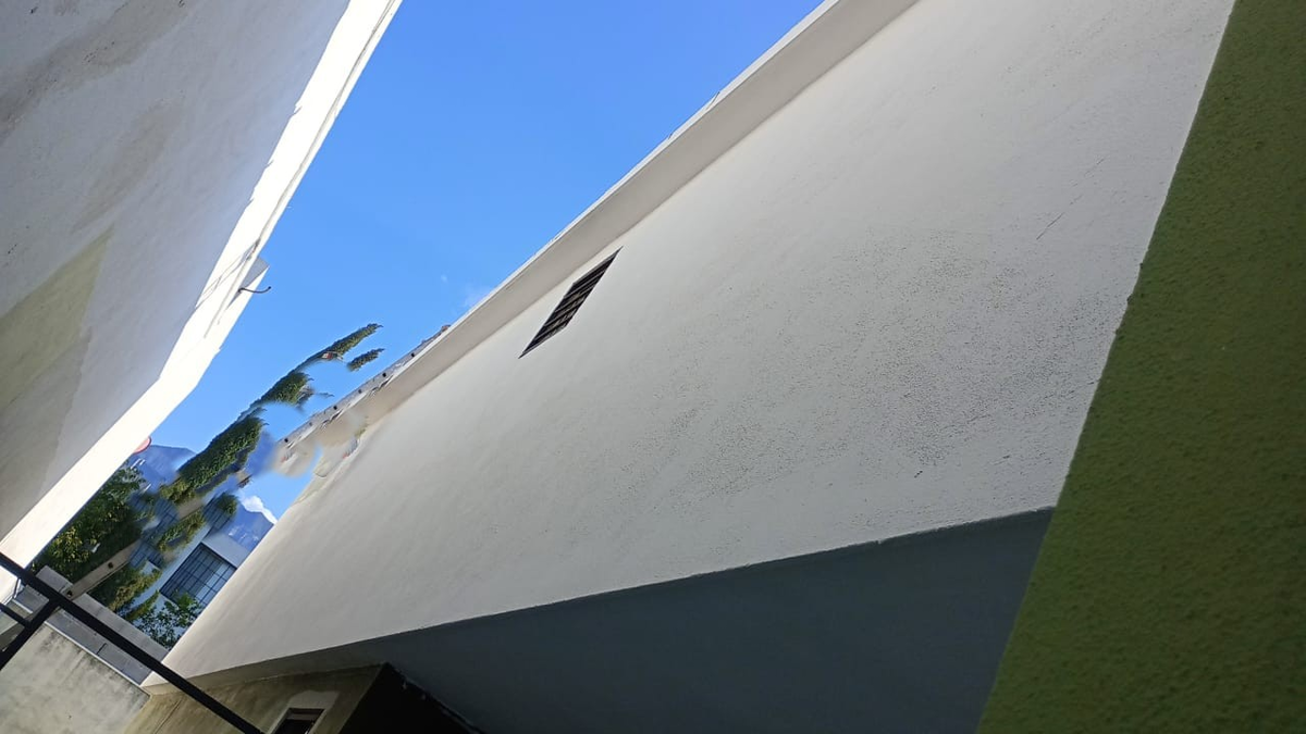 4 de 7