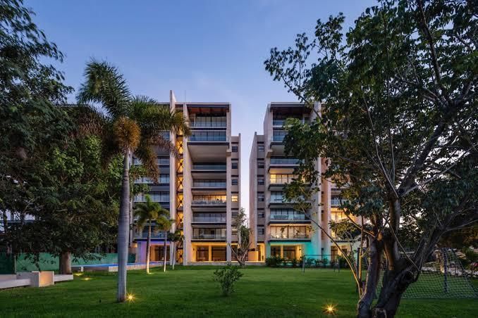 2 de 31: Vista desde el jardín