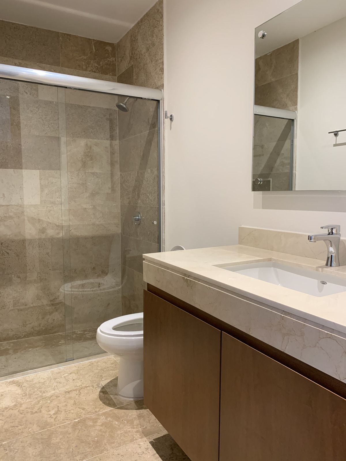 3 de 31: Baño terceario