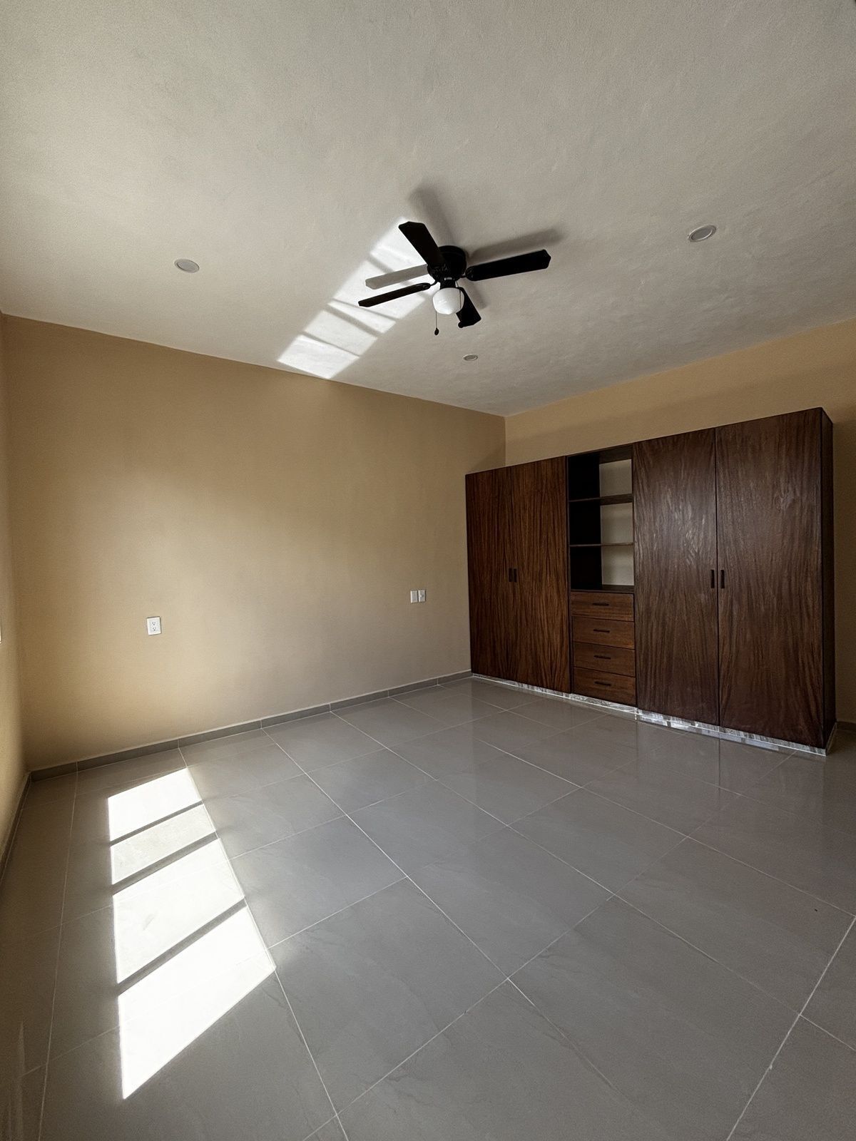 13 de 17: Segunda Habitación