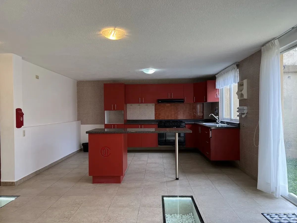 House in Gated Community in San Salvador Tizatlalli, Metepec, photo 5 of 17