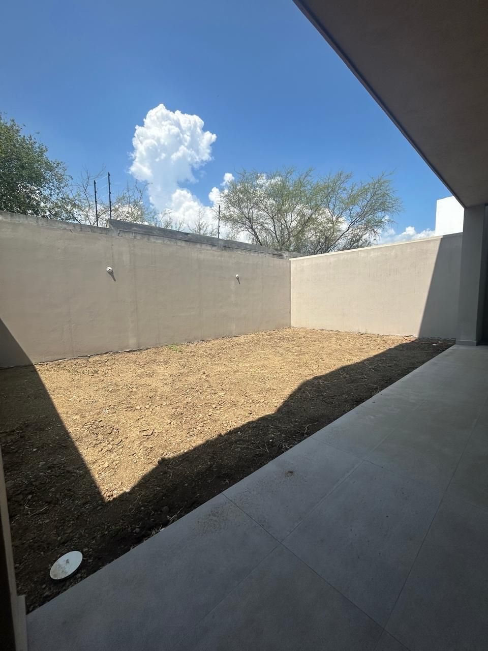 4 of 37