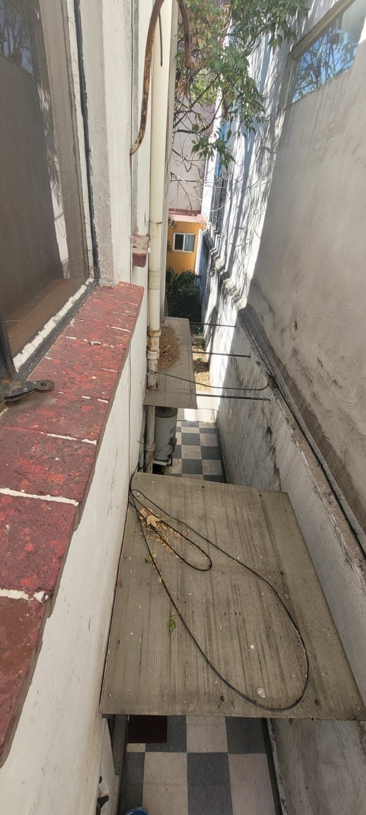 9 de 12