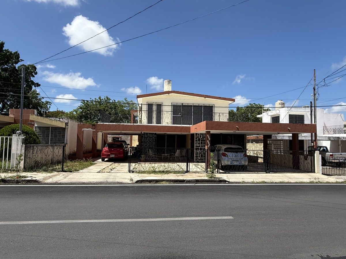 1 de 32: Fachada