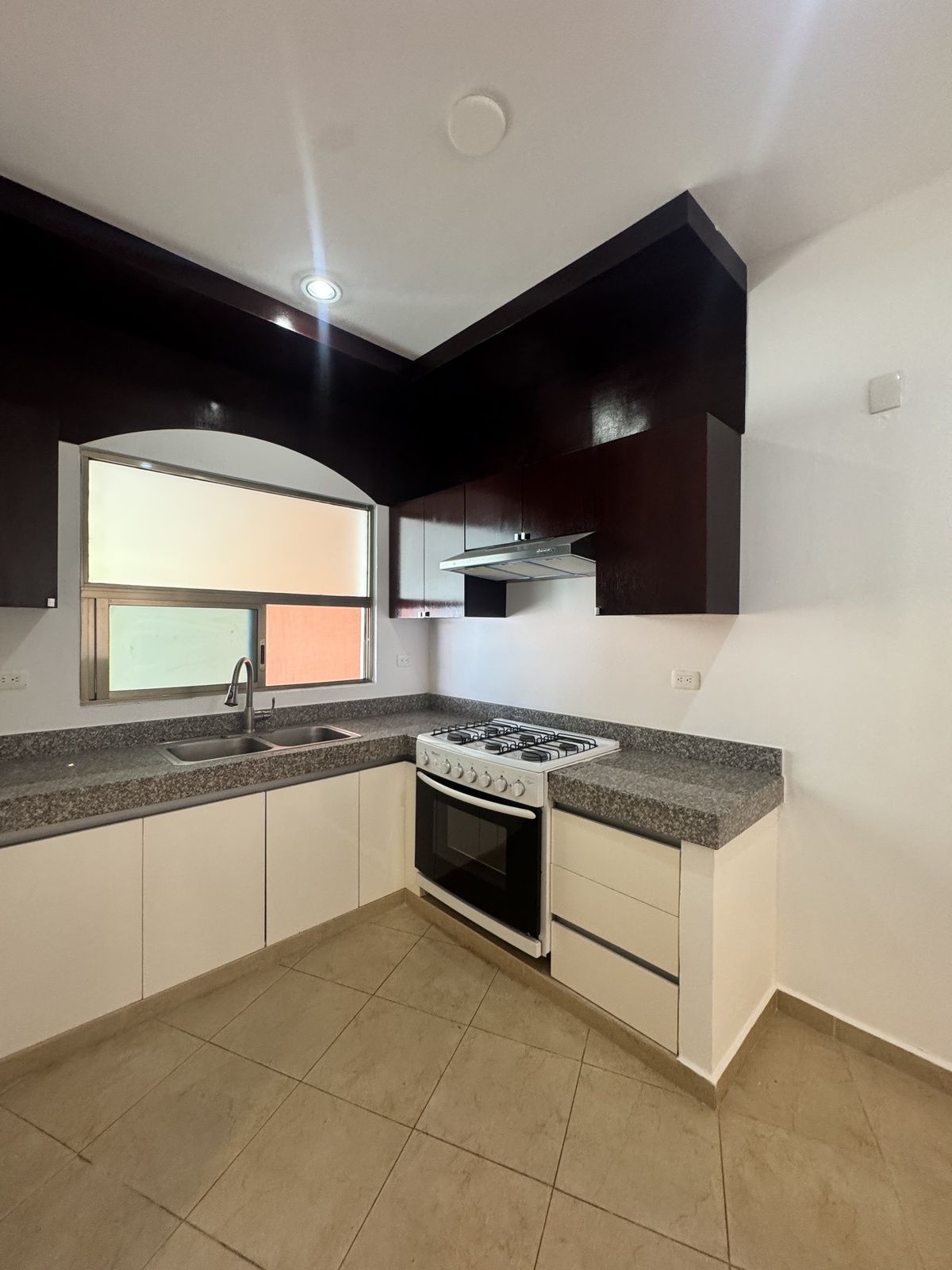 5 of 22: cocina
