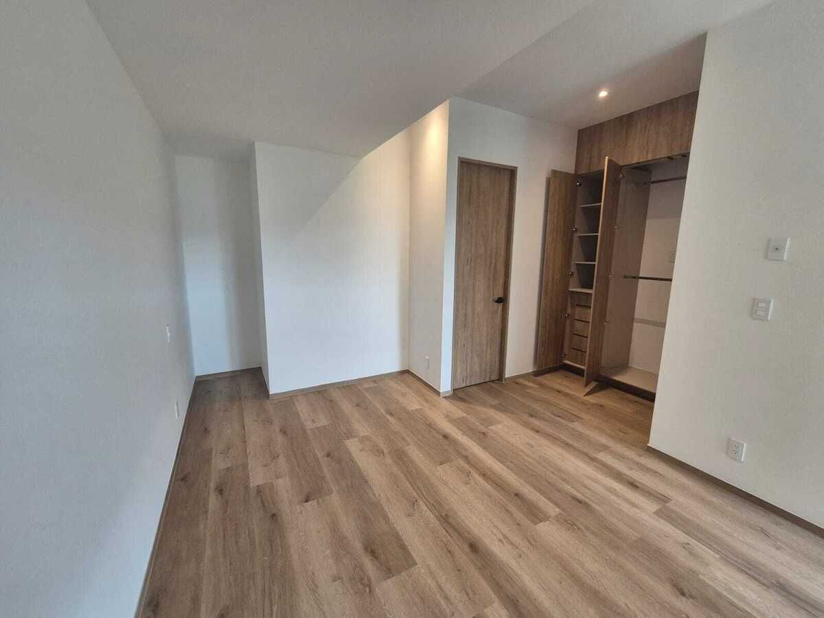32 de 33
