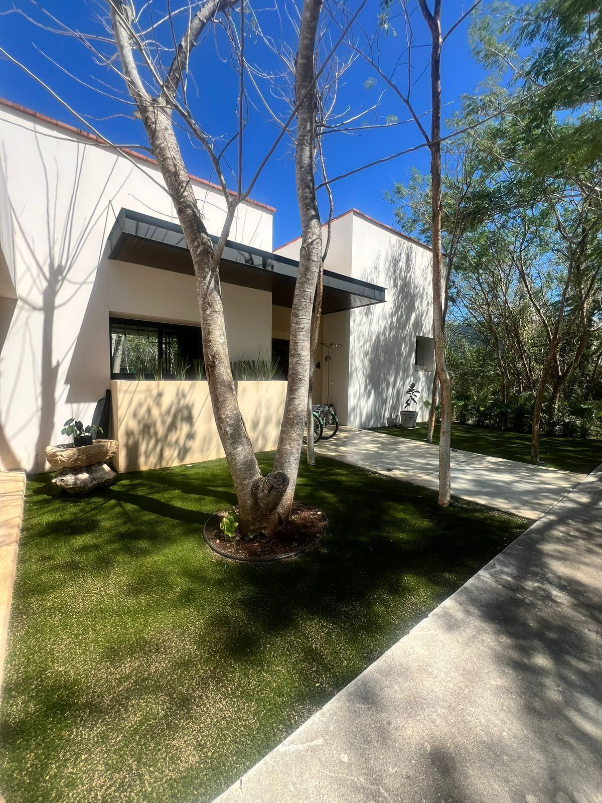 Residencia Exclusiva de Una Planta en Privada Ravena – Cabo Norte - foto 1
