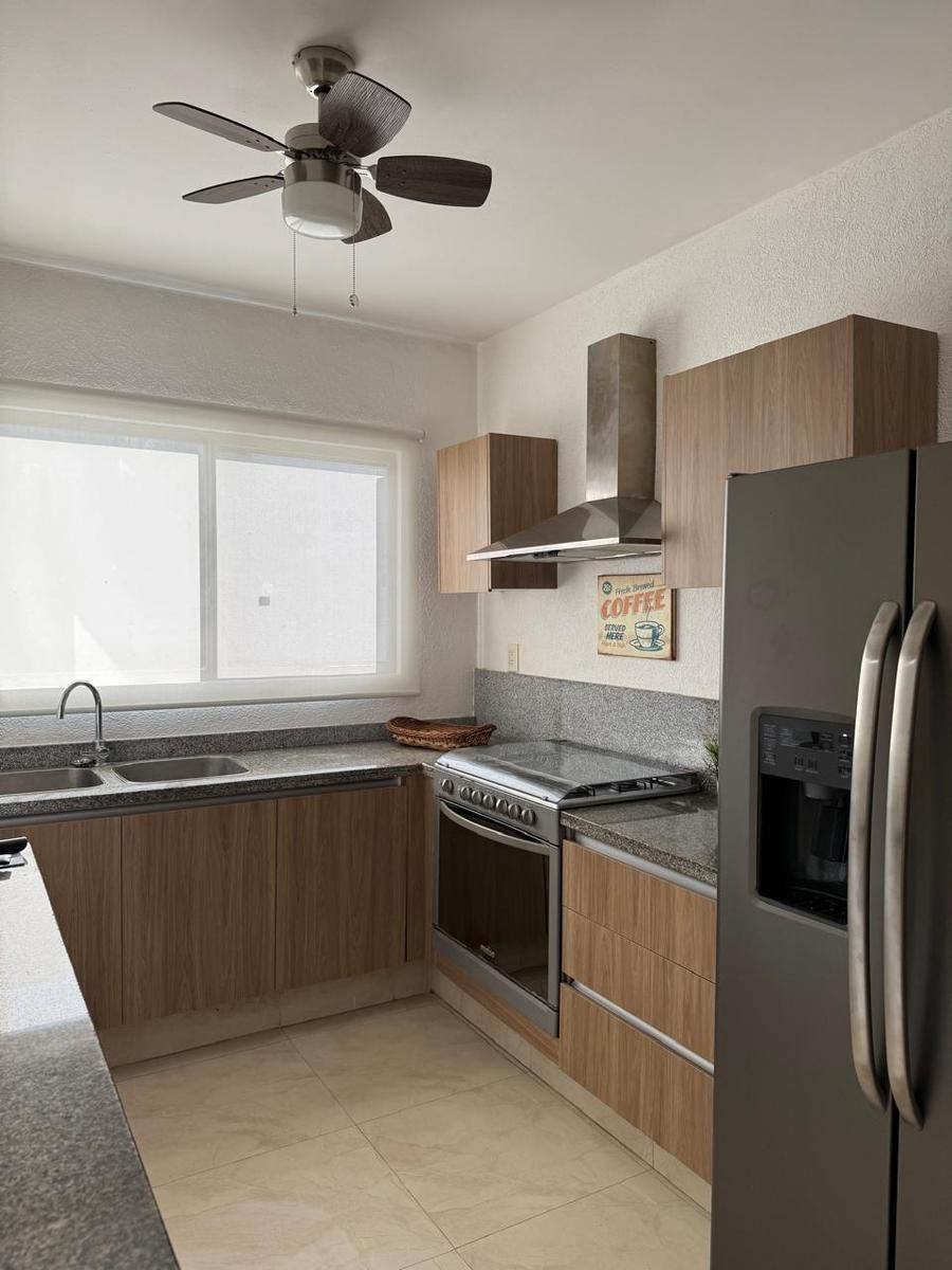 3 de 18: una cocina en residencial bali playa del carmen