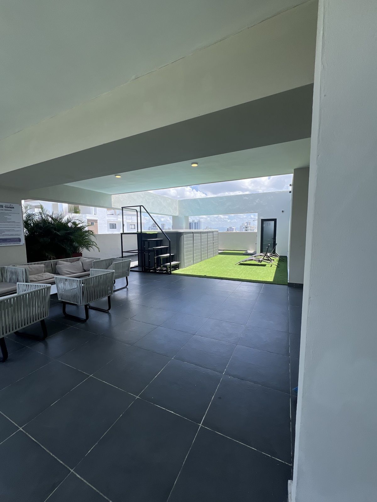 Alq Apto Amueblado 2 habs 1 baño image 9