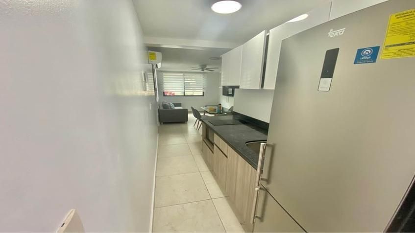 3 of 8: una cocina en anemonas playacar