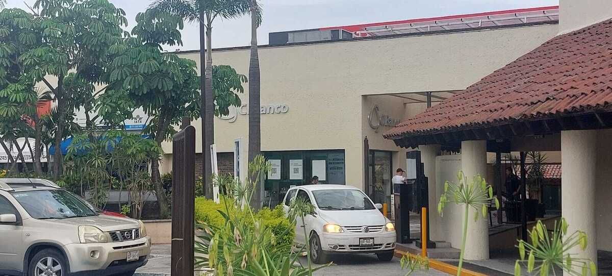 9 de 17