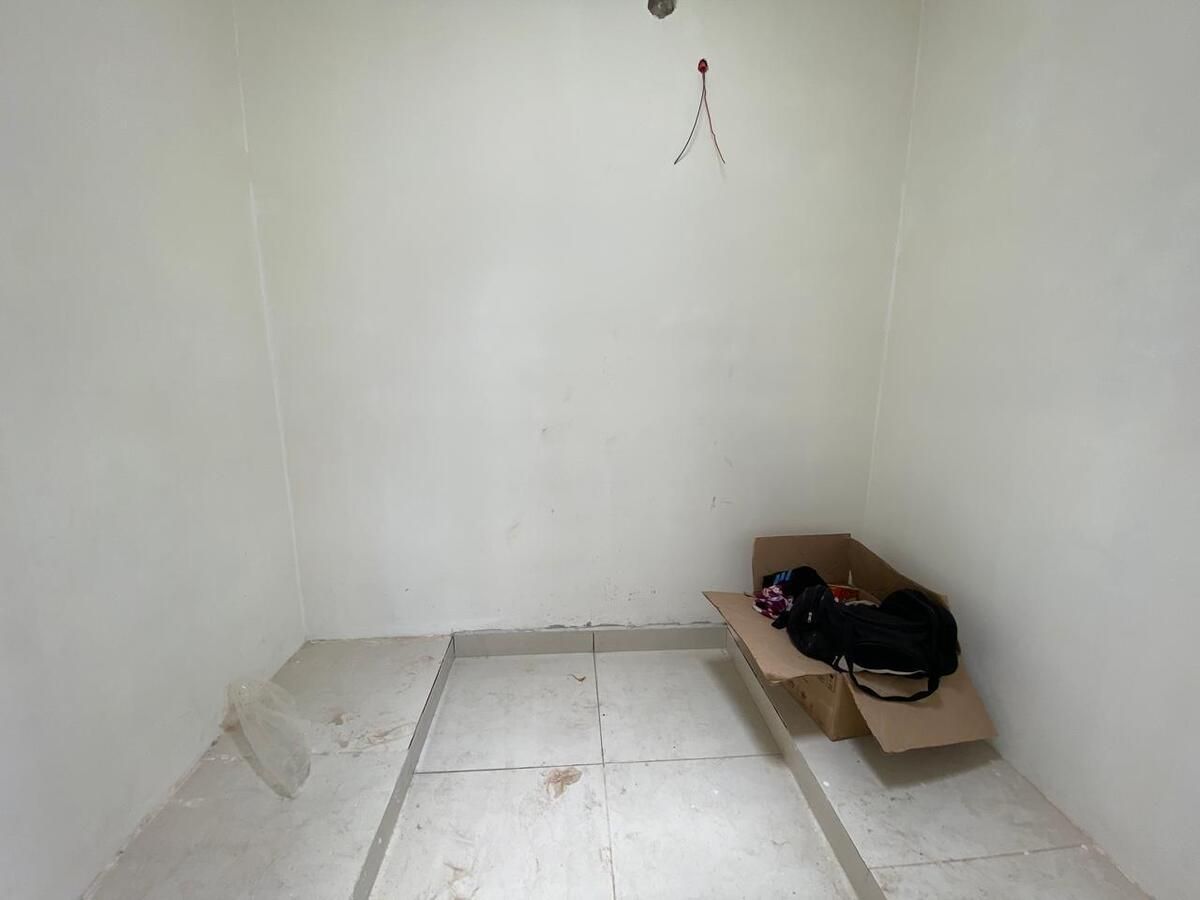 13 de 19: CLOSET VESTIDOR