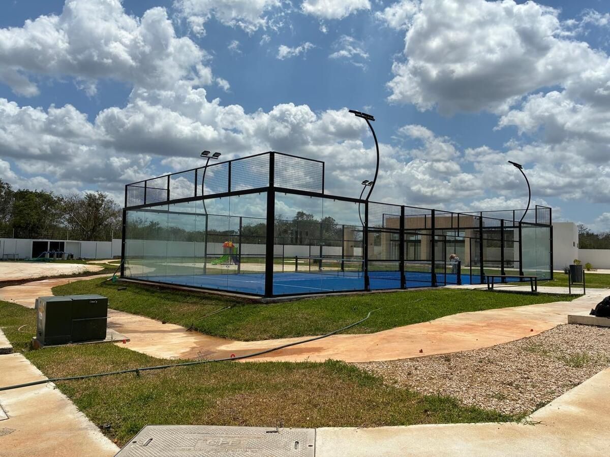 9 de 11: Cancha de pádel