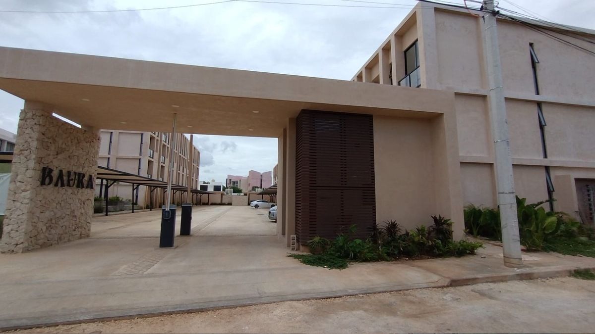 28 de 28: Fachada