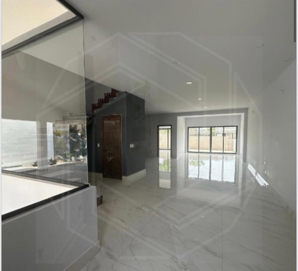 SALA Y COMEDOR
