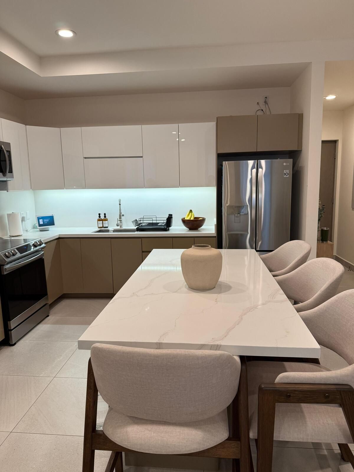 https://assets.easybroker.com/property_images/5448464/94330453/EB-TX8464.jpeg?version=1755123720