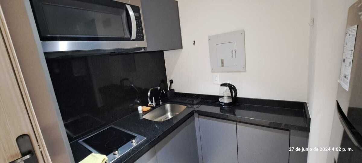 3 de 19: Fotos Muestra Suite-Renders