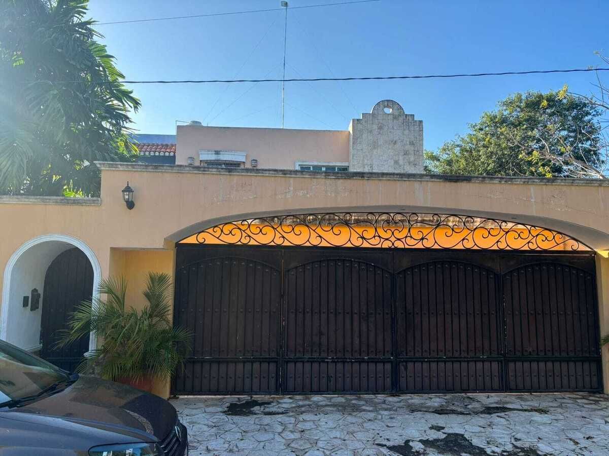2 de 24: Fachada frente