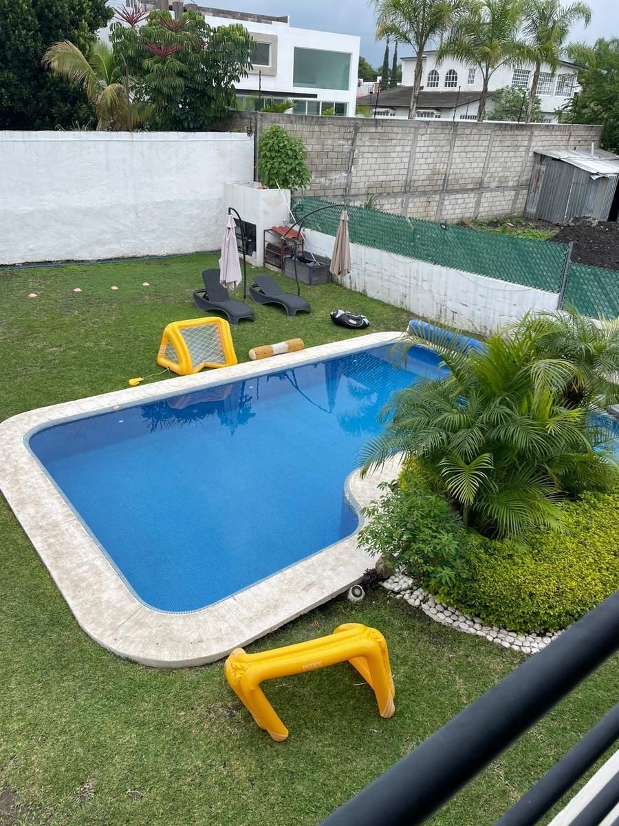 4 de 16