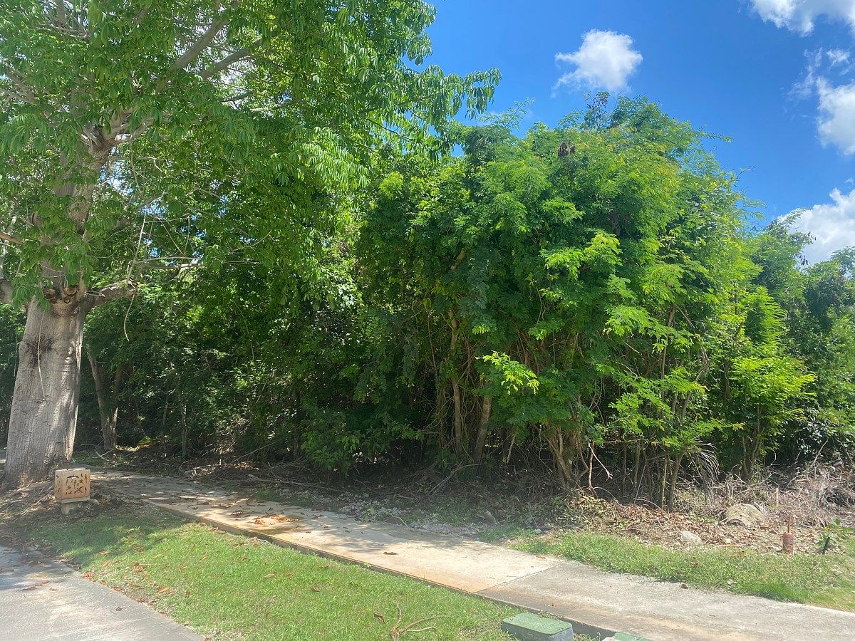 Terreno en Yucatán Country Club, Mérida, foto 2 de 3
