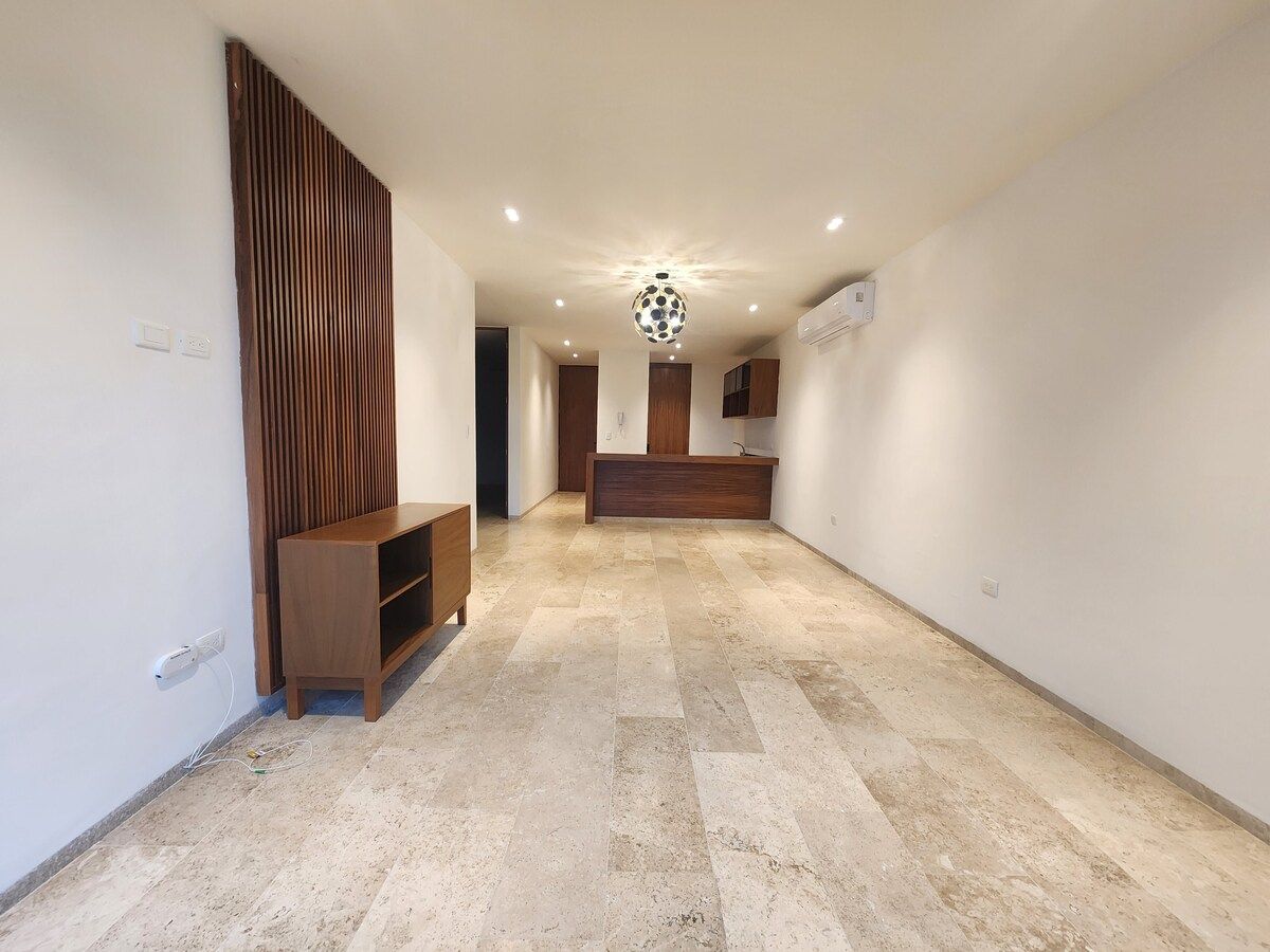 2 of 14: Sala, Comedor y Cocina